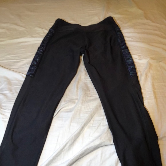 Black Leggings with Subtle Blue and Green Sides - Picture 7 of 8